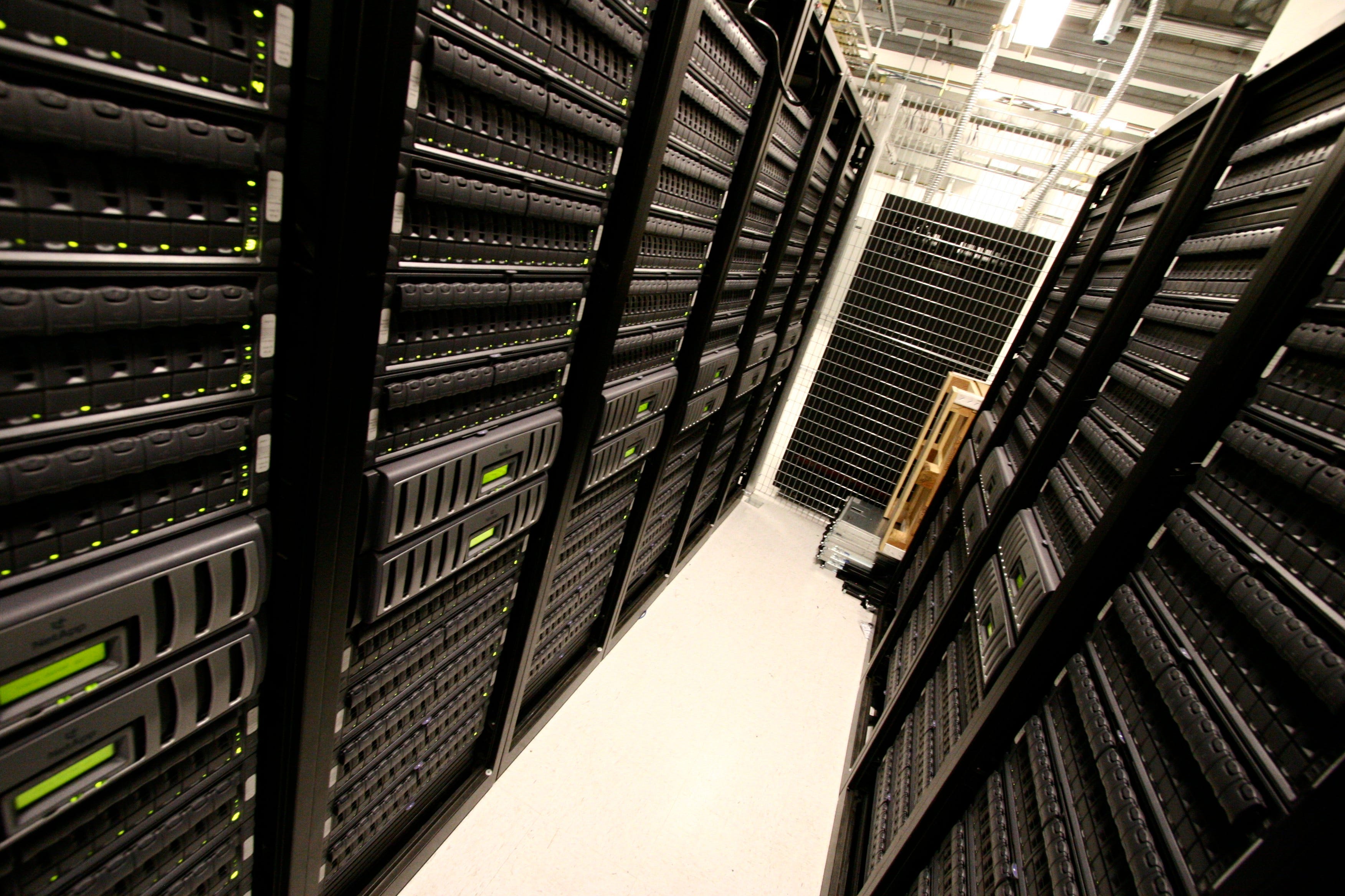 Computer Room Air Conditioning (CRAC) Services in Qatar
