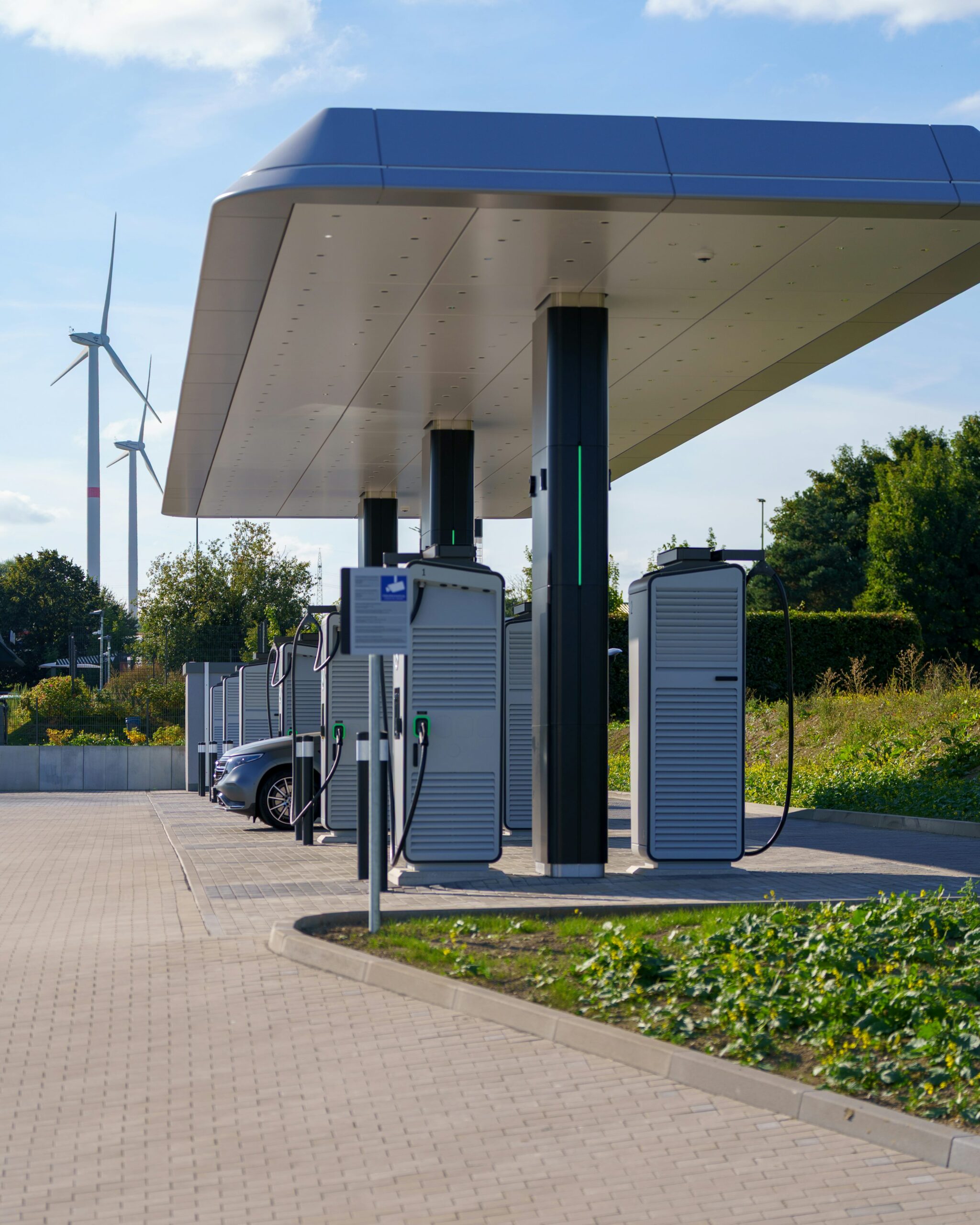 DC Fast EV Charger Units for Distribution Qatar